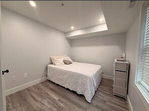 143 Chelmsford St, Unit Unit 3 in Lowell, MA - Building Photo - Building Photo