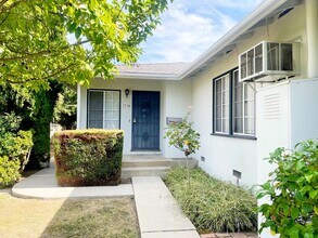 5734 Kester Ave in Los Angeles, CA - Building Photo - Building Photo