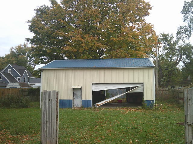 221 E 10th St in Jonesboro, IN - Building Photo - Building Photo