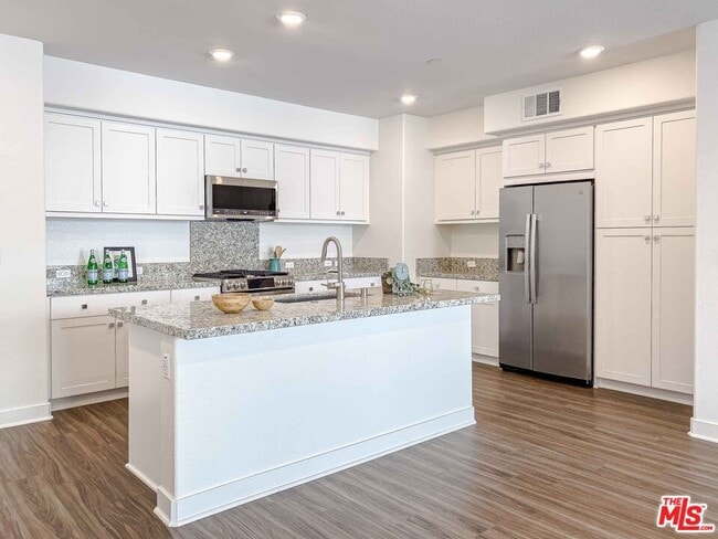 1893 Union St in Anaheim, CA - Building Photo - Building Photo