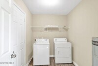 214 Bonanza Dr photo'
