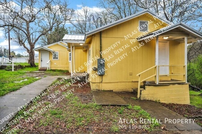 27 1st St NE in Graysville, AL - Building Photo - Building Photo