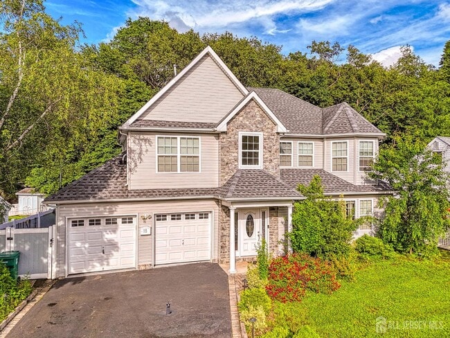 property at 15 Altamont Rd