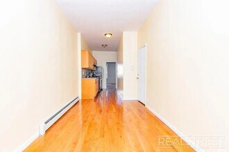 ? Spacious 2 Bedroom Apartment in Bushwick ? in Brooklyn, NY - Building Photo - Building Photo