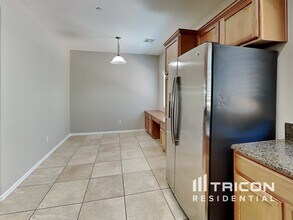 4650 Ranch House Rd in North Las Vegas, NV - Building Photo - Building Photo