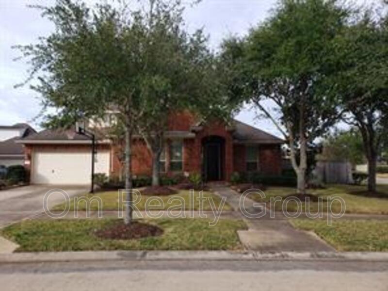 5402 Valley Country Ln in Sugar Land, TX - Building Photo