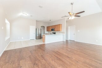 2031 Brook Meadow Dr in Forney, TX - Building Photo - Building Photo