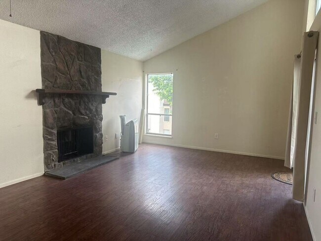 3539 S Fairplay Way in Aurora, CO - Building Photo - Building Photo