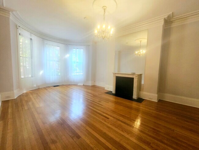 425 Marlborough St, Unit 2