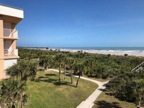 605 Shorewood Dr in Cape Canaveral, FL - Building Photo - Building Photo