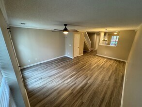 10165 Forest Landing Dr in Charlotte, NC - Building Photo - Building Photo