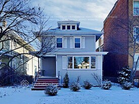 140 S Cuyler Ave in Oak Park, IL - Building Photo