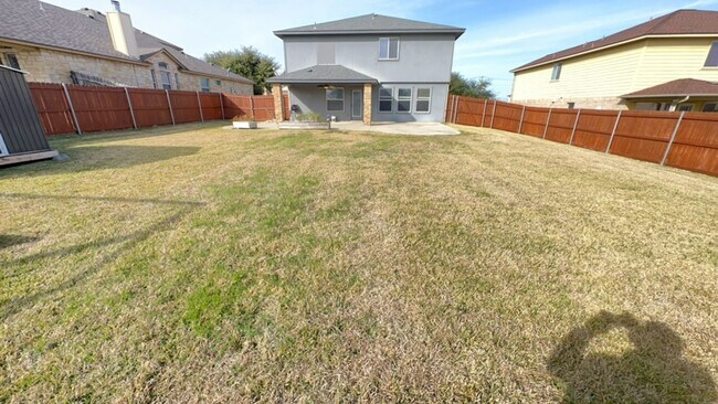 5704 Drystone Ln in Killeen, TX - Building Photo - Building Photo
