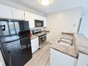 155 Anderson Hwy in Clemson, SC - Foto de edificio - Building Photo