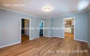 7600 Lawn Ave in Cleveland, OH - Building Photo - Building Photo