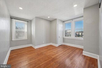 1733 67th Ave in Philadelphia, PA - Foto de edificio - Building Photo