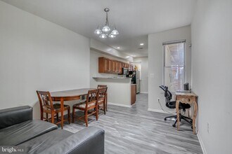 851 Washington Blvd in Baltimore, MD - Building Photo - Building Photo