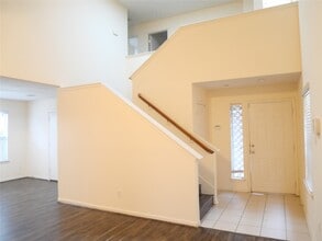 14915 Aberdeen Meadow Lane in Houston, TX - Building Photo - Building Photo