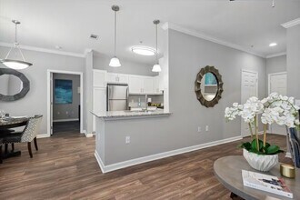 9799 Green Valley Ln in Houston, TX - Building Photo - Building Photo