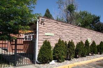 Edgewater Flats in Wheat Ridge, CO - Building Photo - Building Photo