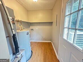 271 E Wright St in Winder, GA - Building Photo - Building Photo