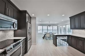 705 Neapolitan Way-Unit -705 in Naples, FL - Building Photo - Building Photo