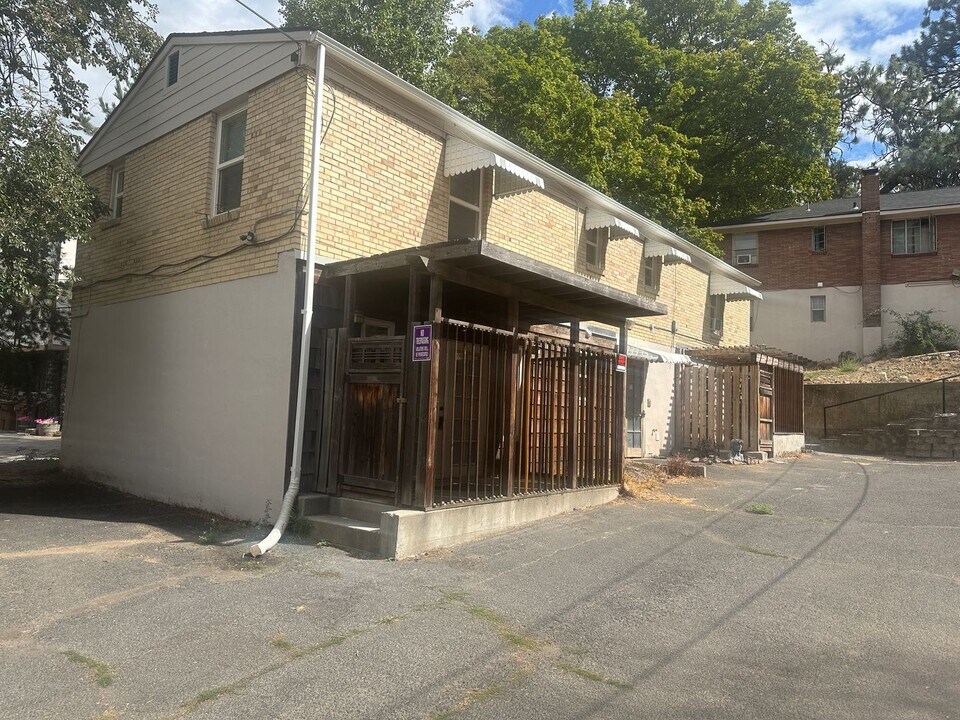 808 W 11th Ave-Unit -Unit WS in Spokane, WA - Foto de edificio