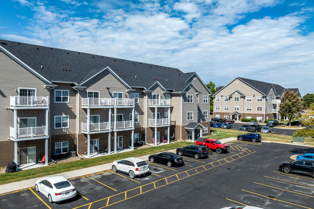 Fountain View Apartments in Ames, IA - Building Photo