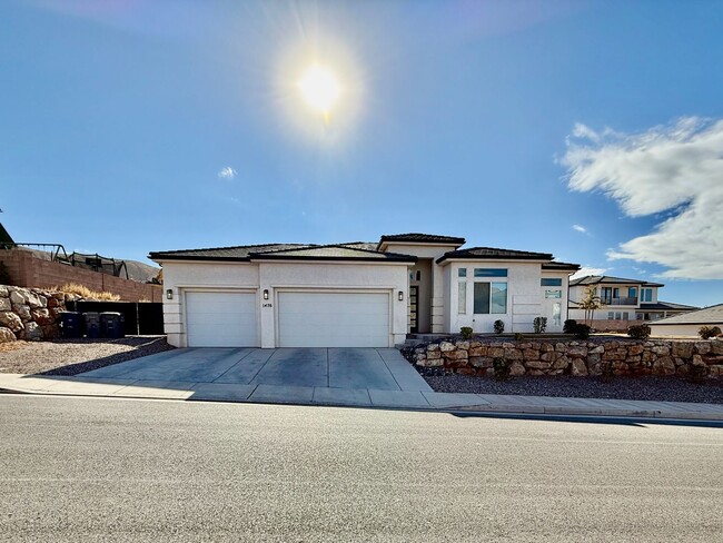 1476 E Black Brush Dr in Washington, UT - Building Photo - Building Photo