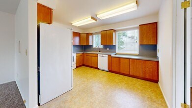 914 Columbia Ave in Marysville, WA - Building Photo - Building Photo