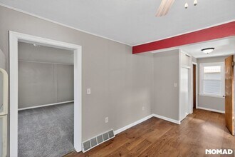 301 Birch Ave in Woodward, IA - Foto de edificio - Building Photo