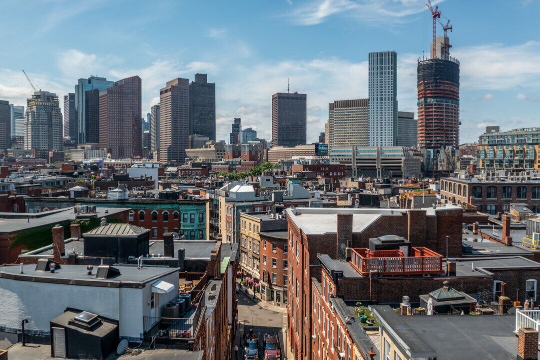 Torrington North End in Boston, MA - Foto de edificio