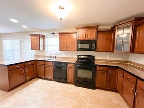 3438 Fox Meadow Way in Clarksville, TN - Building Photo - Building Photo