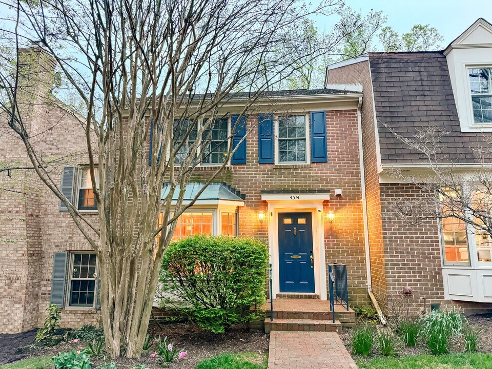 4514 4th Rd N in Arlington, VA - Foto de edificio