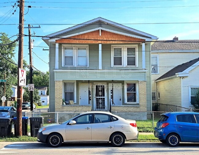 property at 2751 Alford Ave