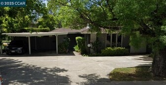 2061 Vanderslice Ave in Walnut Creek, CA - Building Photo