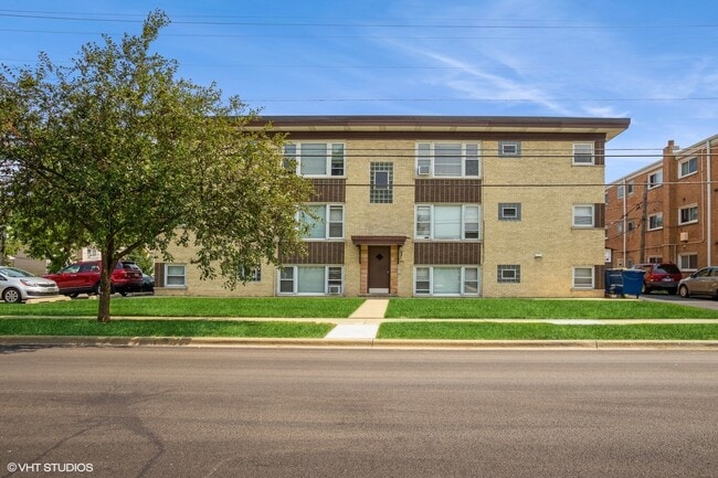property at 9791 Ivanhoe Ave