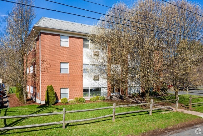 45 Dunlay St