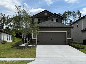 321 Fellbrook Dr in St. Augustine, FL - Foto de edificio - Building Photo