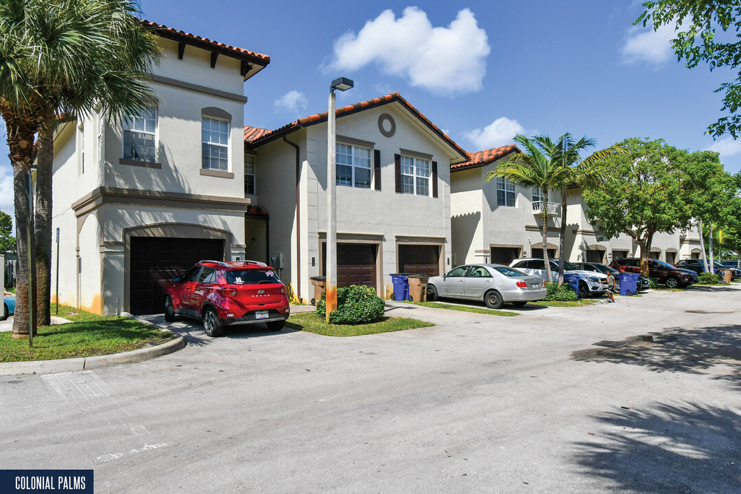 905 SW 15th St in Deerfield Beach, FL - Building Photo