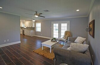 6002 Duxbury St in Houston, TX - Building Photo - Building Photo