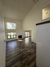 3346 Racquet Club Dr in Billings, MT - Building Photo - Building Photo