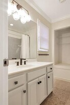 2666 W Main St NW in Atlanta, GA - Building Photo