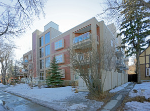 Madison in Edmonton, AB - Building Photo - Primary Photo