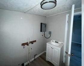 228 Eden St in Jackson, TN - Building Photo - Building Photo