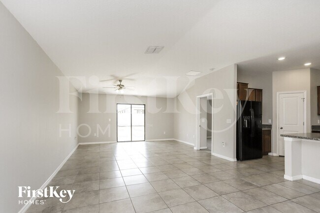 9628 Sage Creek Dr in Ruskin, FL - Building Photo - Building Photo