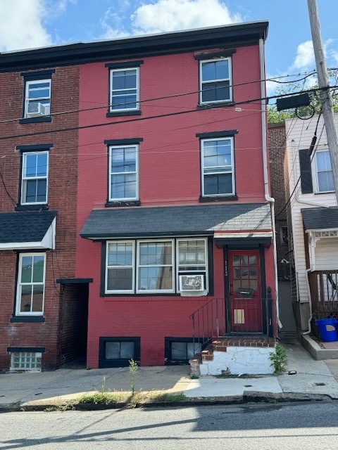 113 N Darlington St