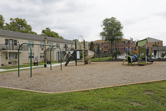 Stratford Apartments in Wilmington, DE - Foto de edificio - Building Photo