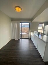 1046 Merrimar Cir N in Columbus, OH - Building Photo - Building Photo