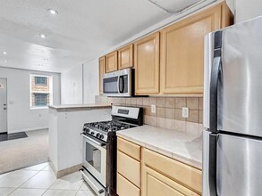 317 S Duncan St in Baltimore, MD - Building Photo - Building Photo